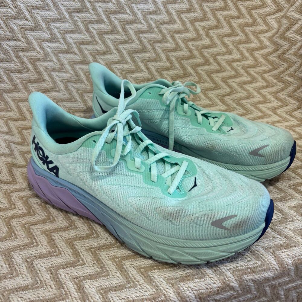 Hoka One One Women’s Arahi 6 Athletic Running Shoes - Picture 3 of 11